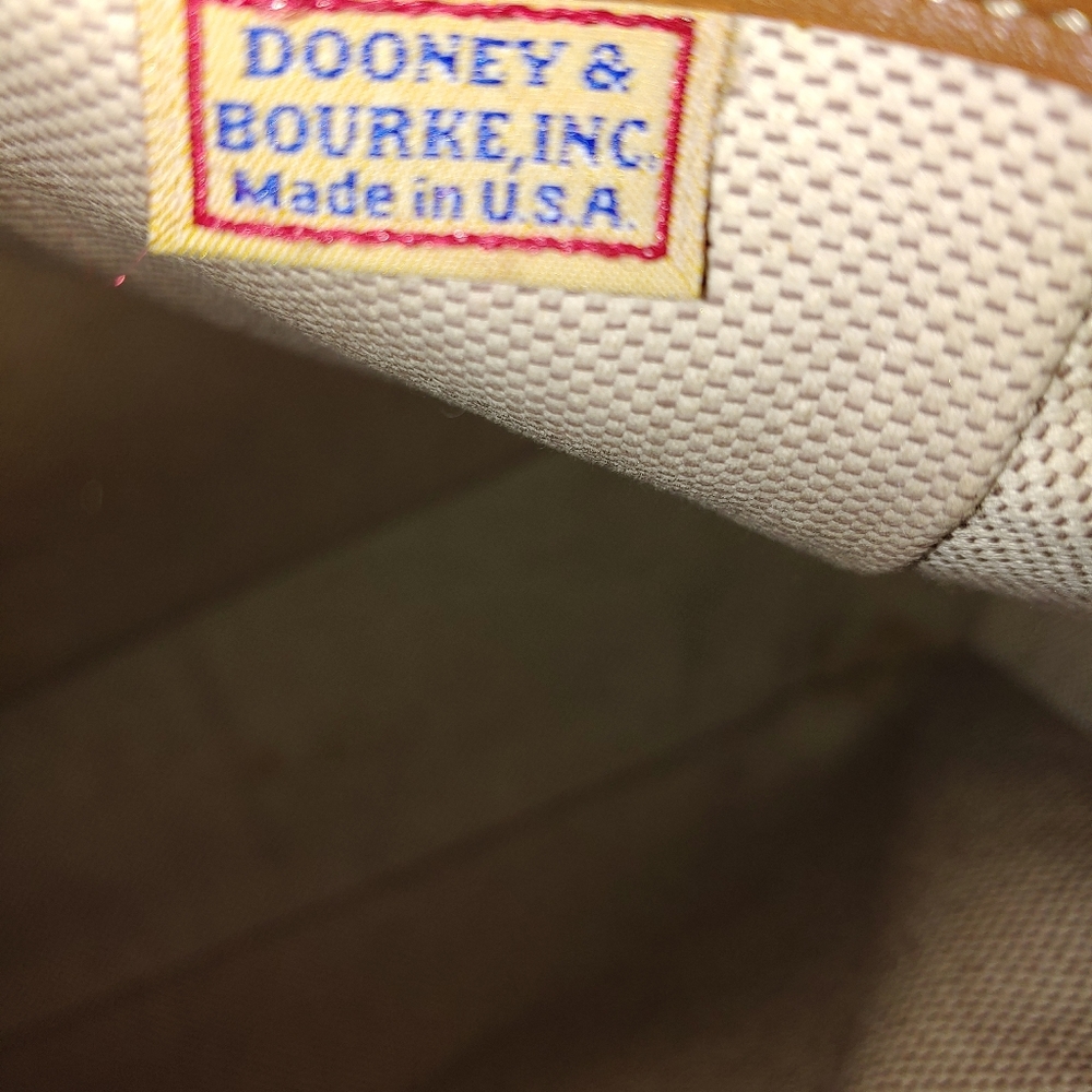Dooney and Bourke Shoulder Bag - Picture 7 of 8